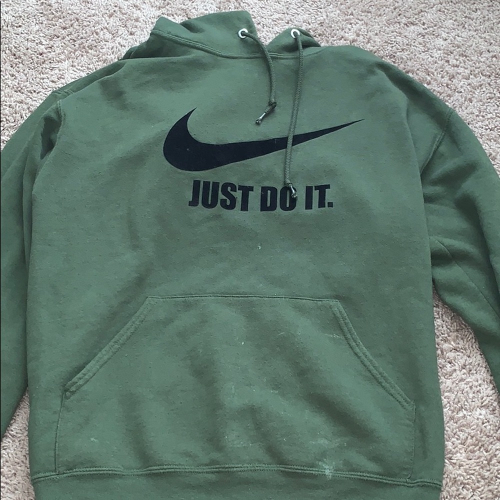 nike hoodie